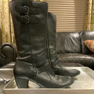 Born boots